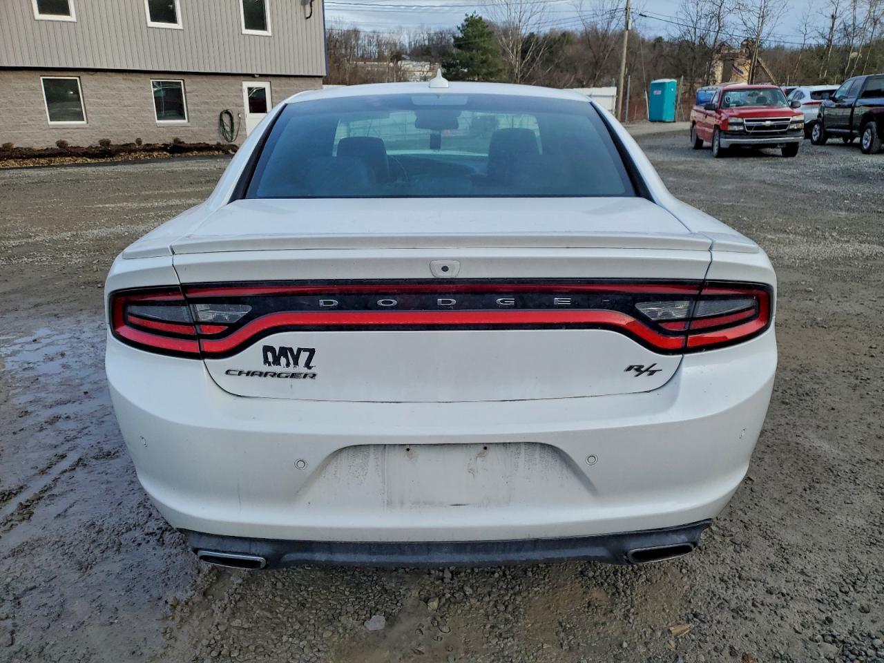 2015 Dodge Charger R/T - Image 6
