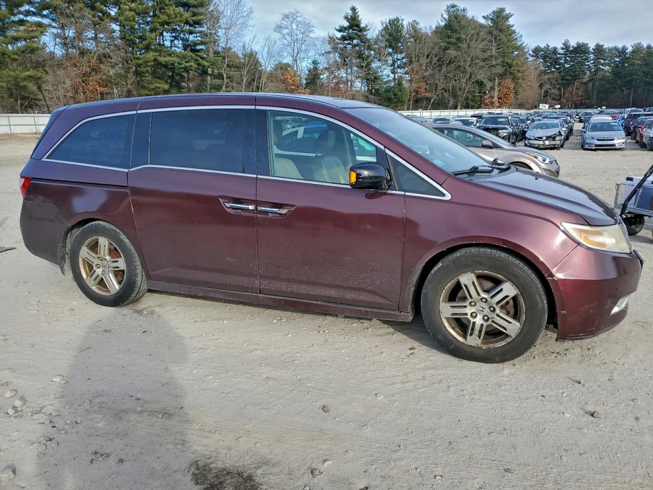 2011 Honda Odyssey Touring - Фото 4