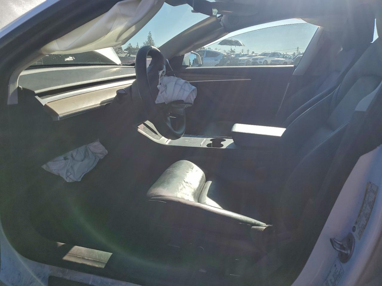 2022 Tesla Model 3 - Фото 7
