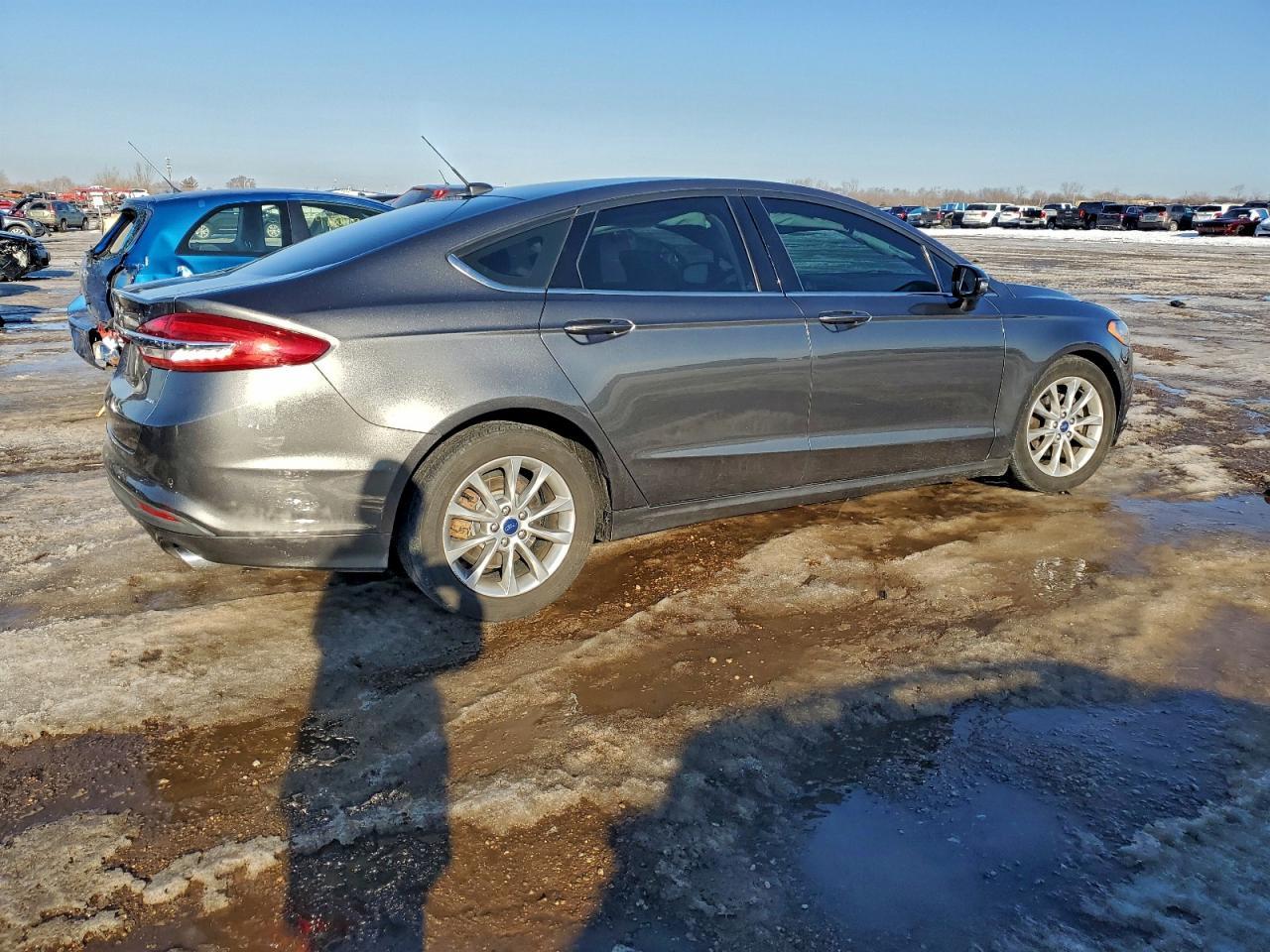 2017 Ford Fusion Se - Фото 3