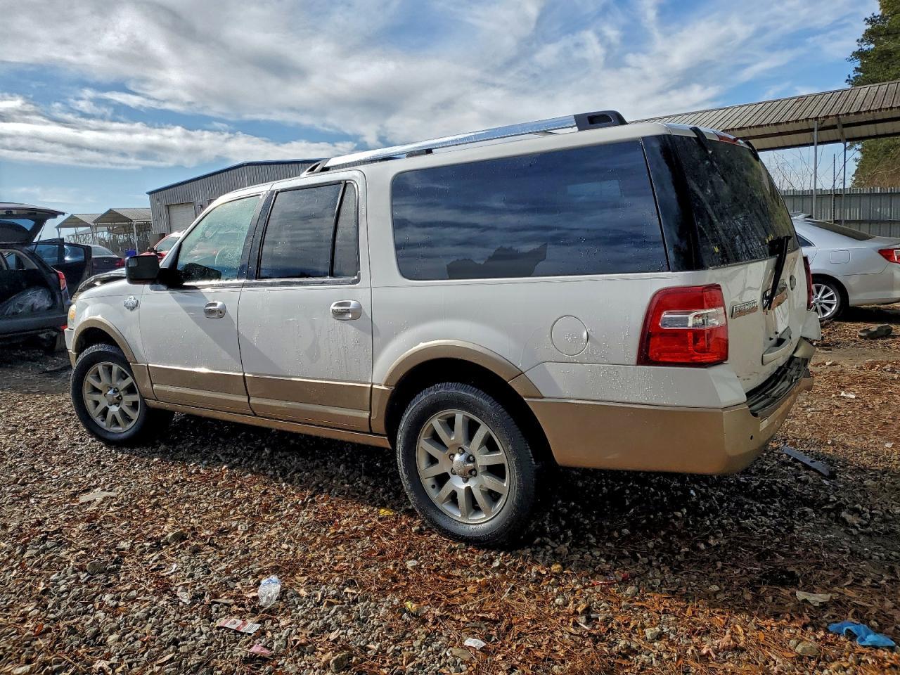 2014 Ford Expedition El Xlt - Image 2