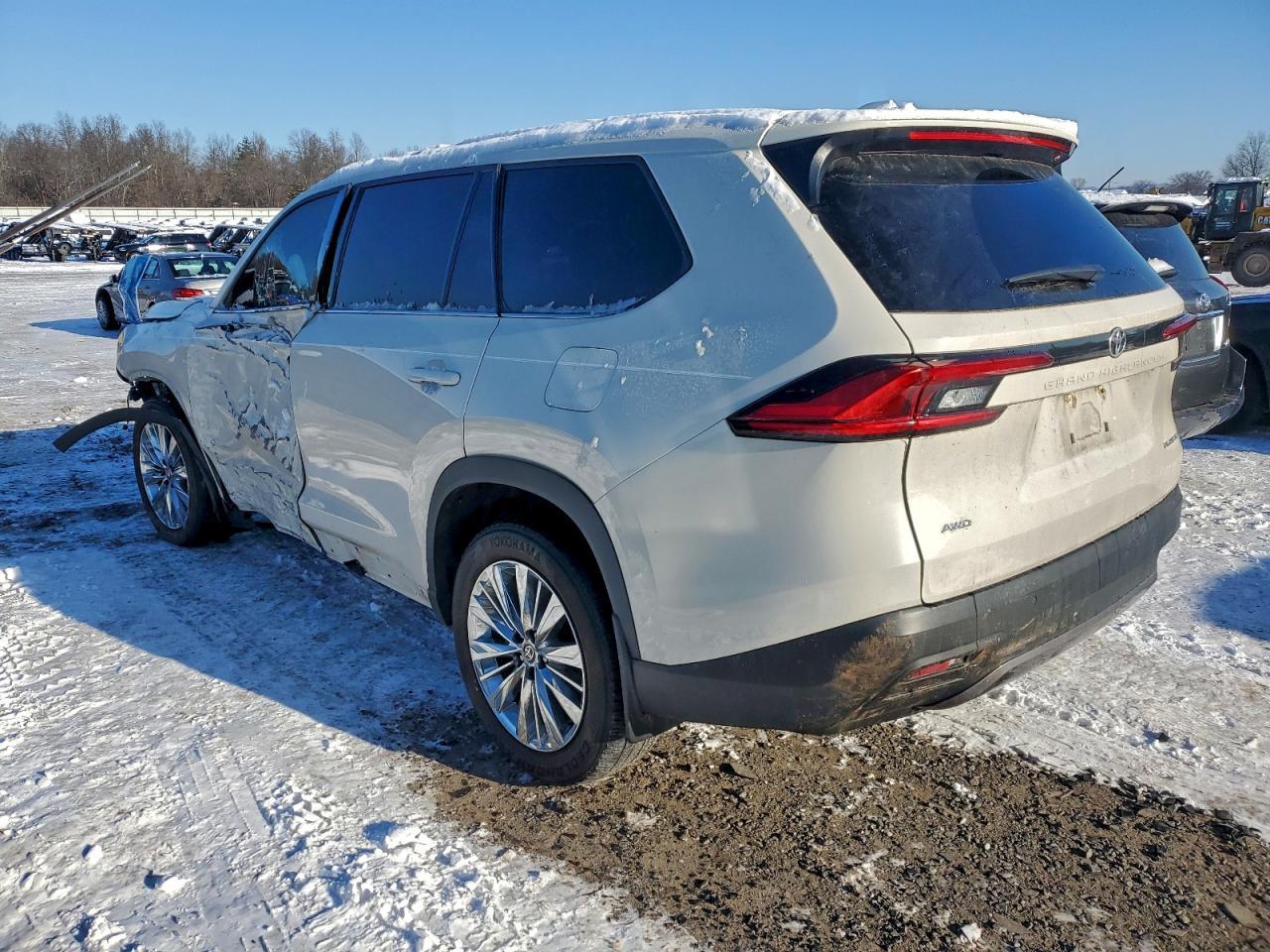 2024 Toyota Grand Highlander Xle - Фото 2