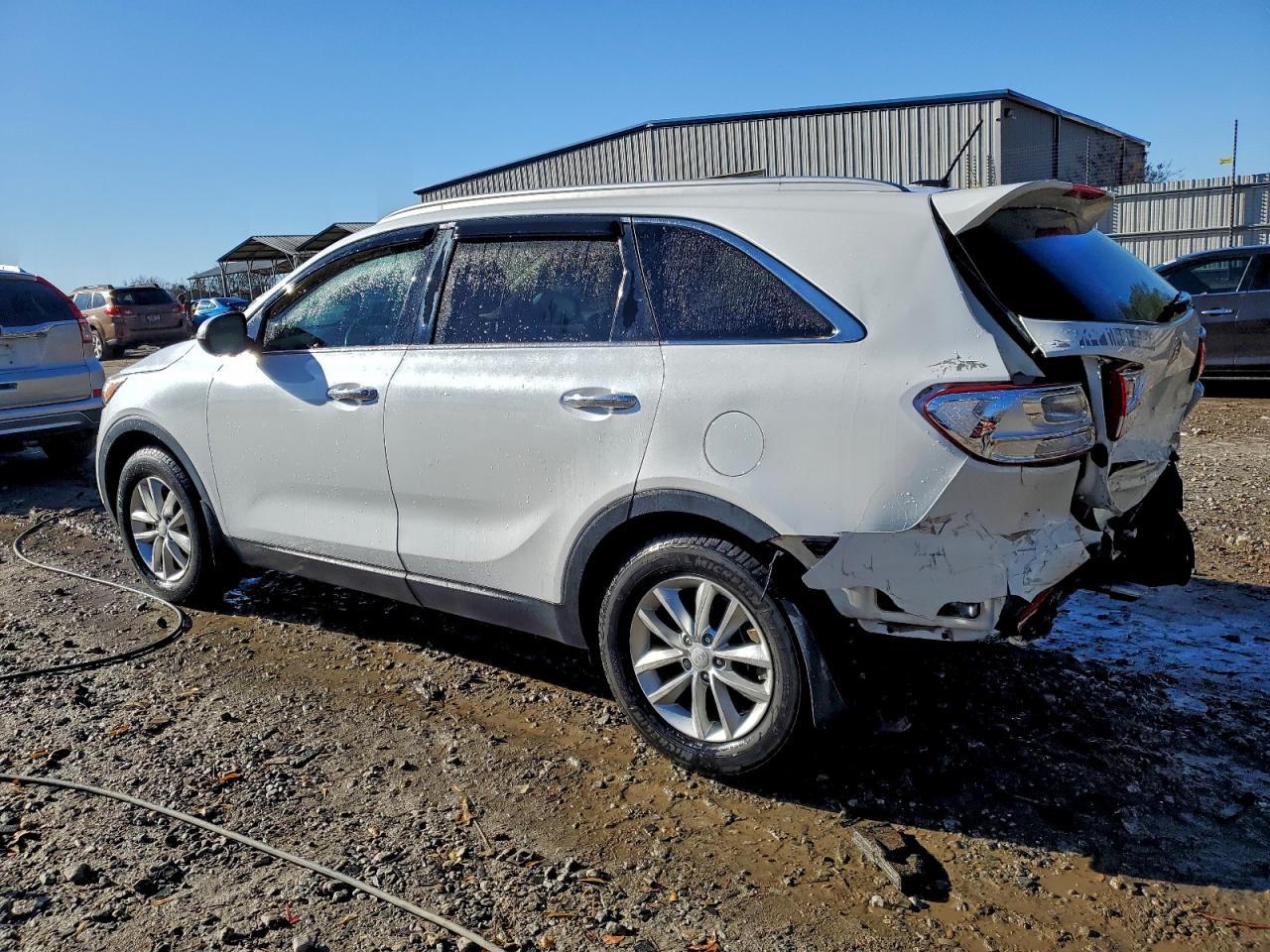 2017 Kia Sorento Lx V6 - Фото 2