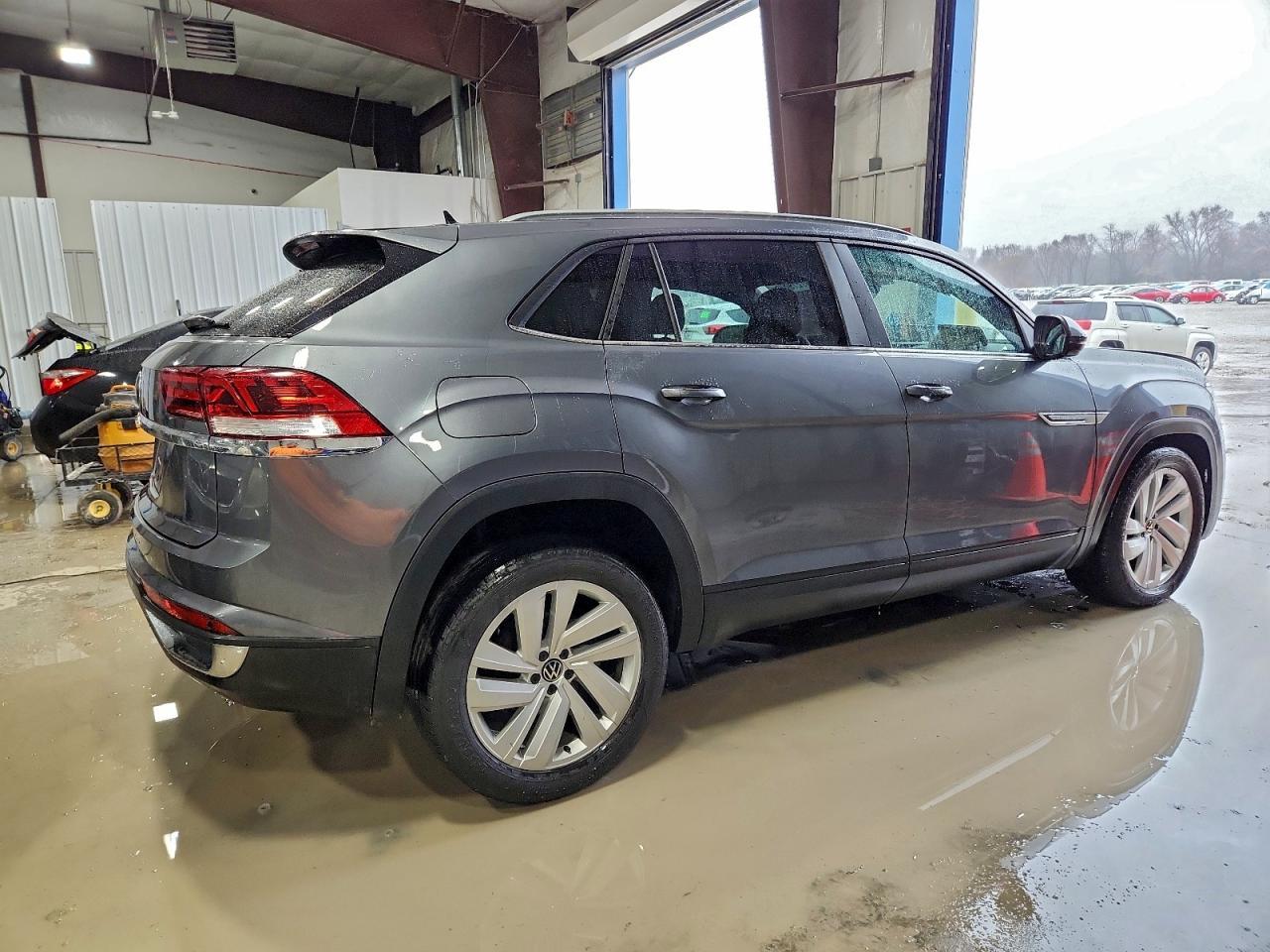 2021 Volkswagen Atlas Cross Sport Se - Фото 3