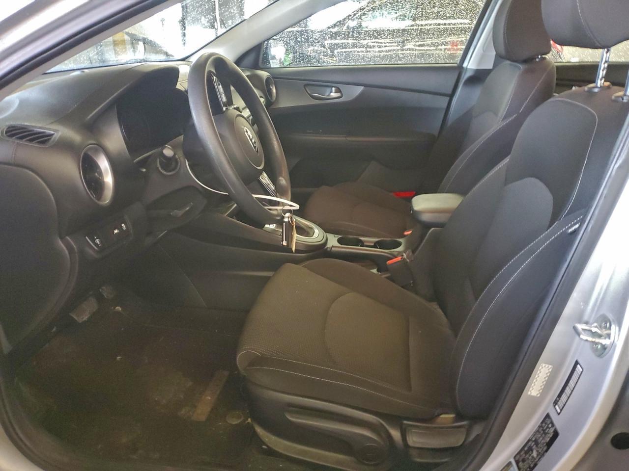 2020 Kia Forte Lxs - Image 7