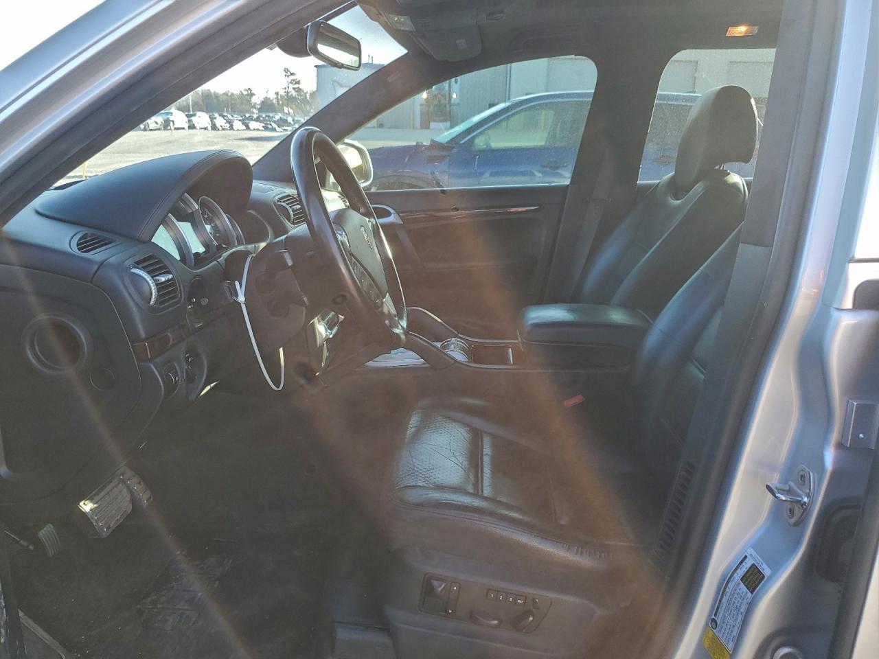 2006 Porsche Cayenne Turbo - Image 7