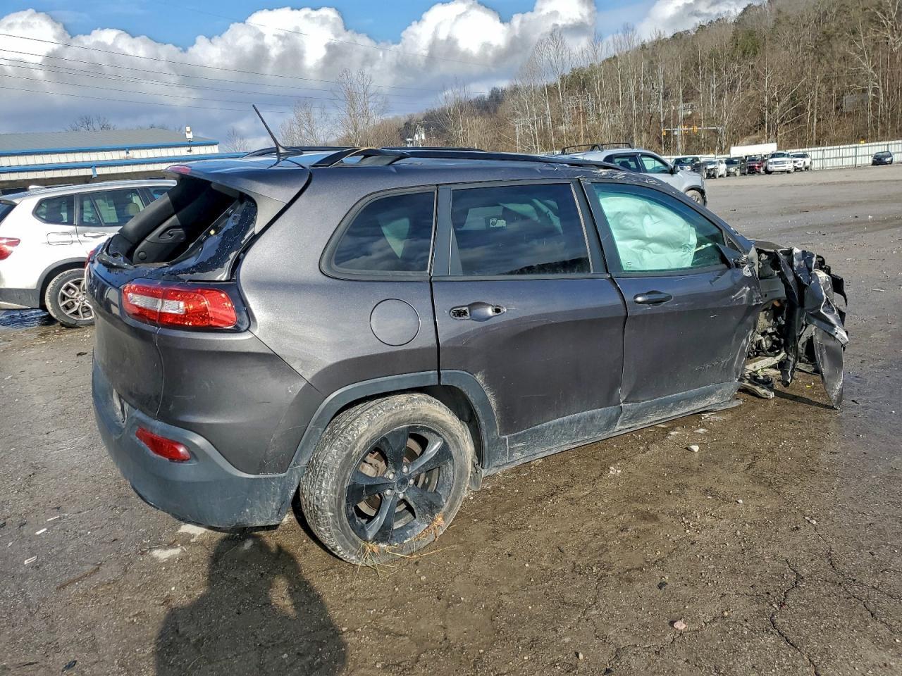 2018 Jeep Cherokee Latitude - Фото 3