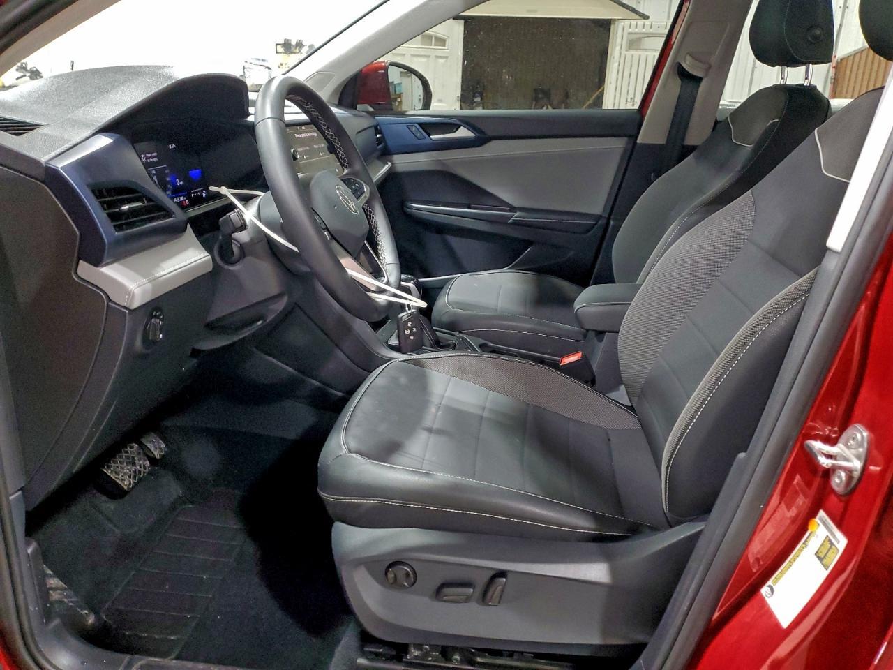 2024 Volkswagen Taos Se - Image 7