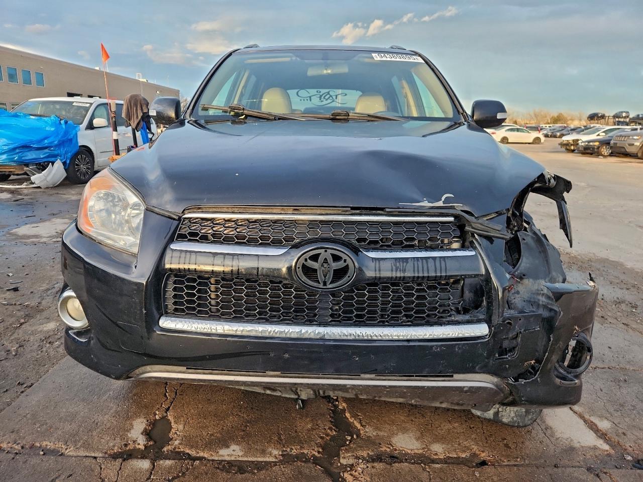 2011 Toyota Rav4 Limited - Image 5
