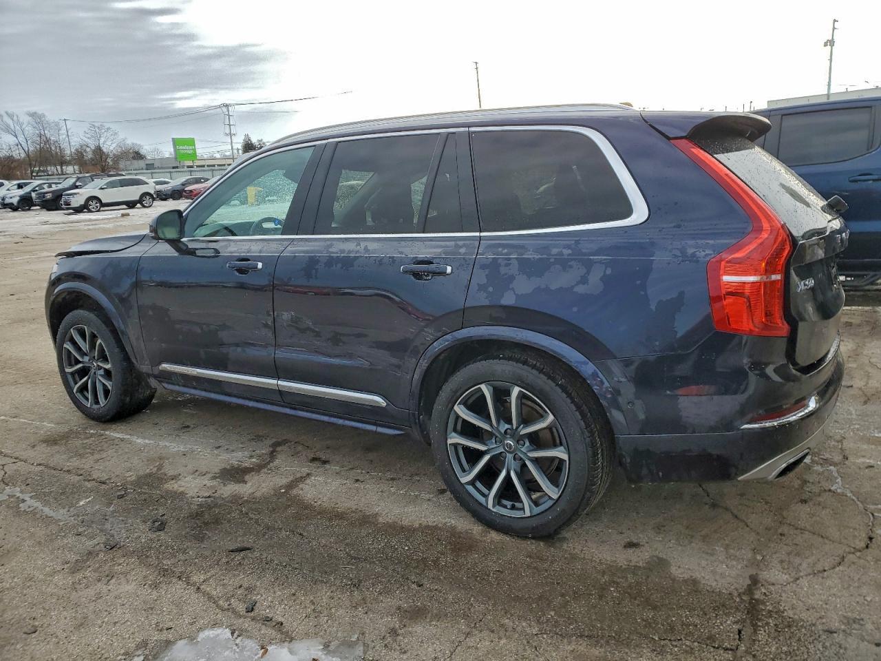 2017 Volvo Xc90 T6 - Фото 2