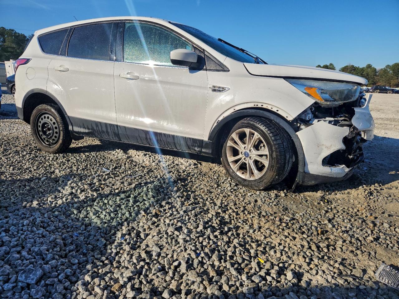 2017 Ford Escape Se - Фото 4