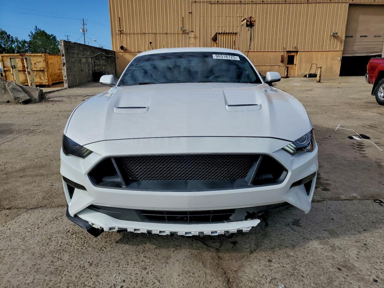 2019 Ford Mustang - Image 5