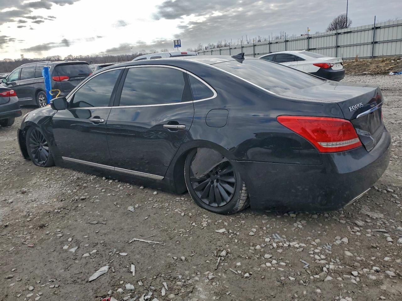 2015 Hyundai Equus Signature - Фото 2