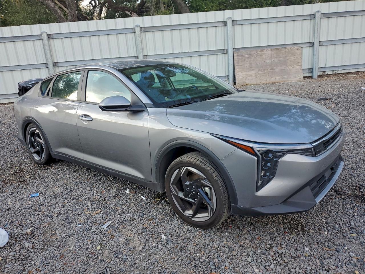 2025 Kia K4 Ex - Image 4