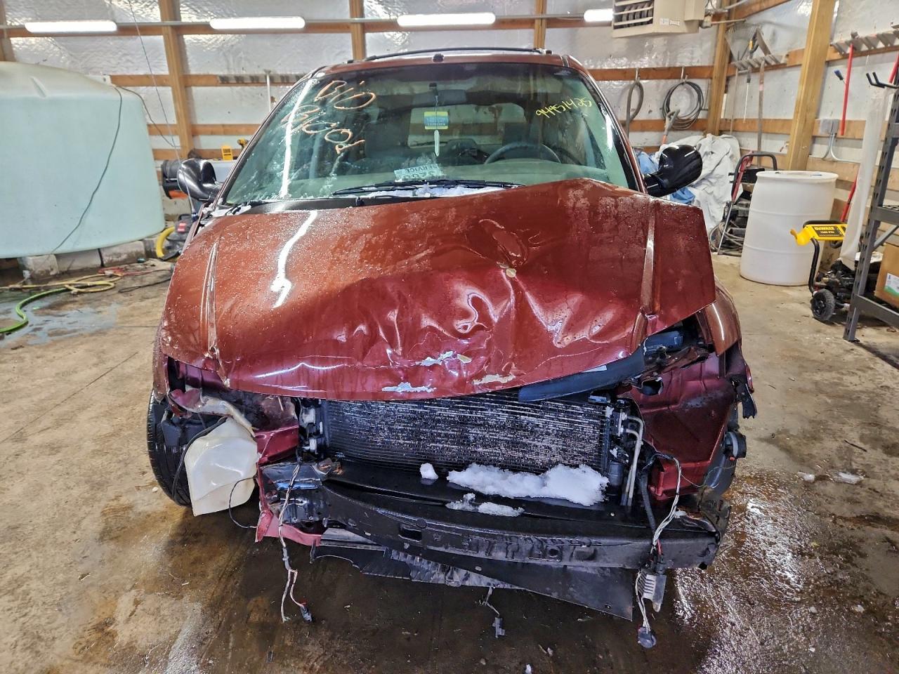 2007 Chrysler Town & Country Touring - Image 5