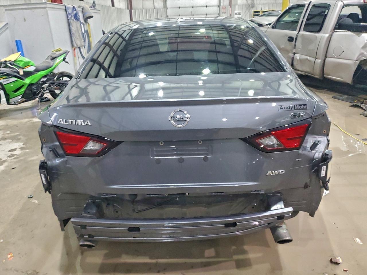2019 Nissan Altima 2.5 Sr - Image 6
