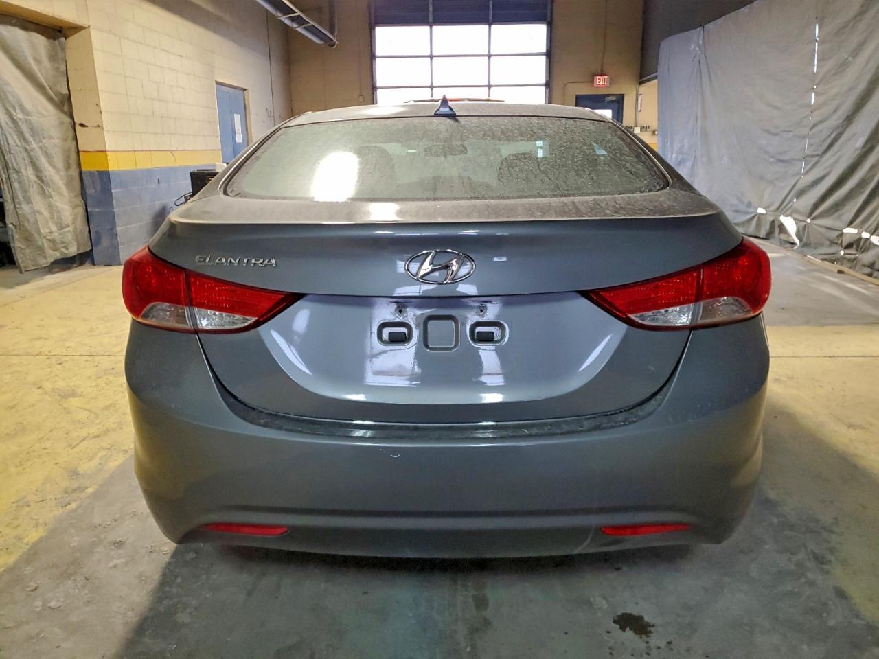 2013 Hyundai Elantra Gls - Фото 6
