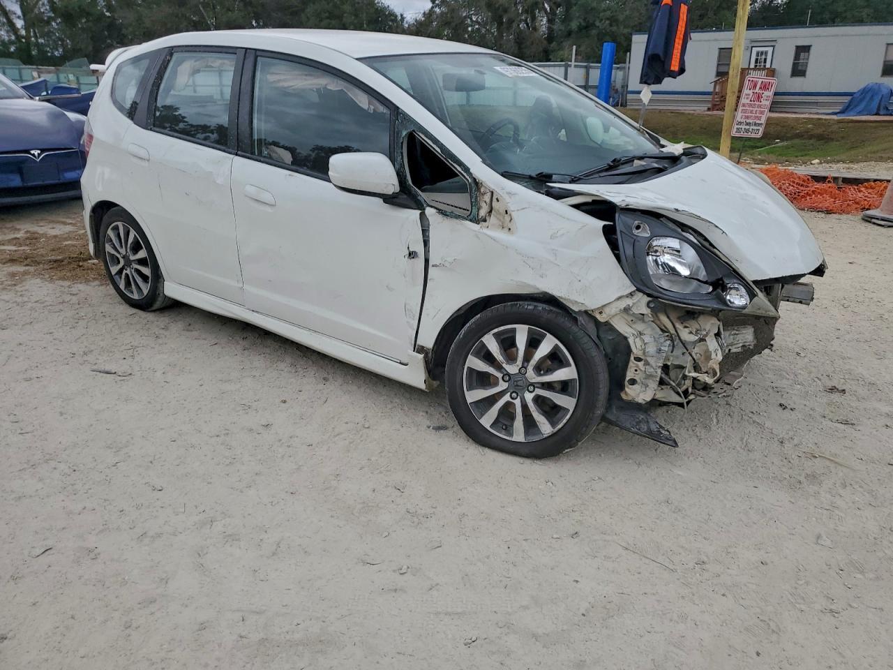 2013 Honda Fit Sport - Фото 4