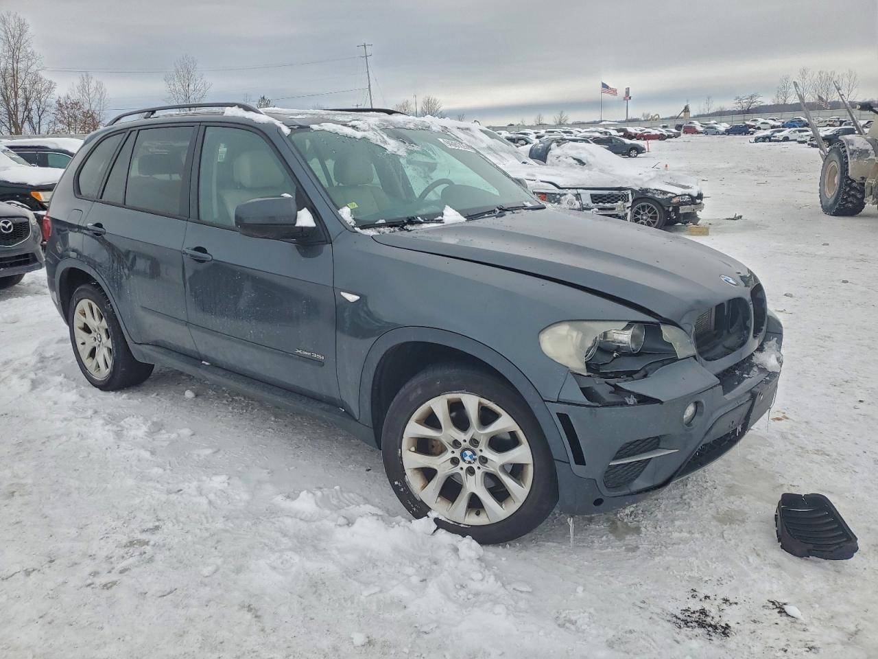 2011 BMW X5 xDrive35I - Image 4