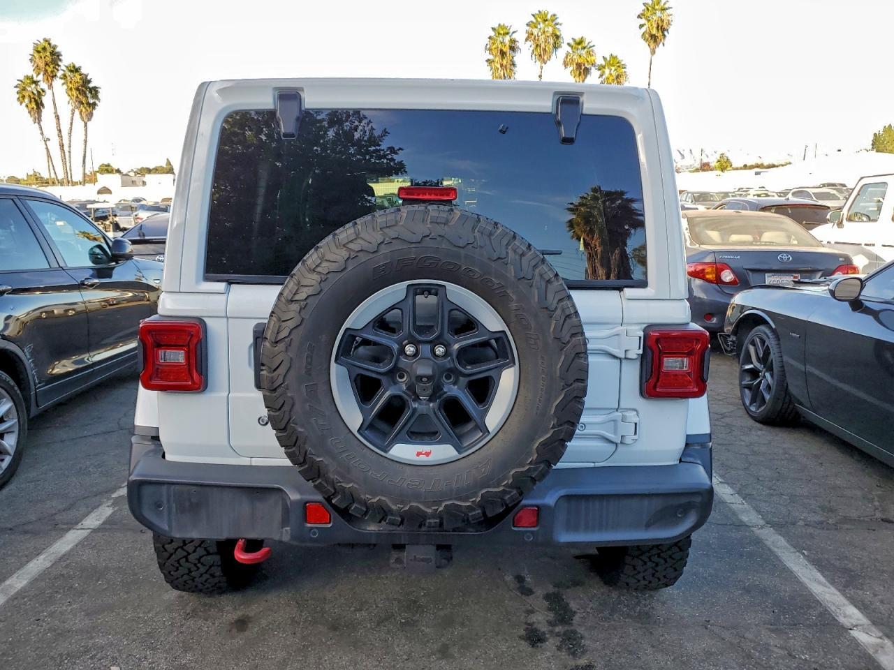 2019 Jeep Wrangler Unlimited Rubicon - Image 6
