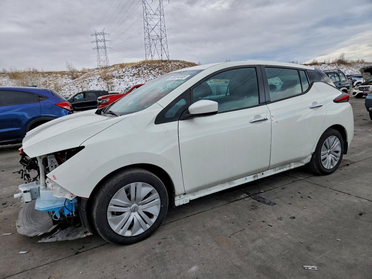 2025 Nissan Leaf S