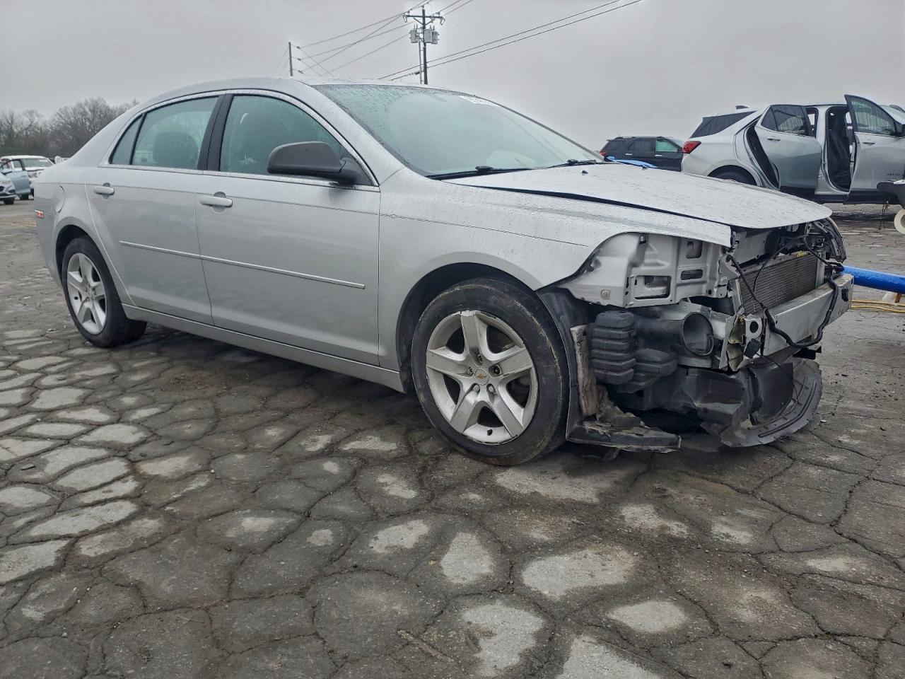 2012 Chevrolet Malibu Ls - Фото 4