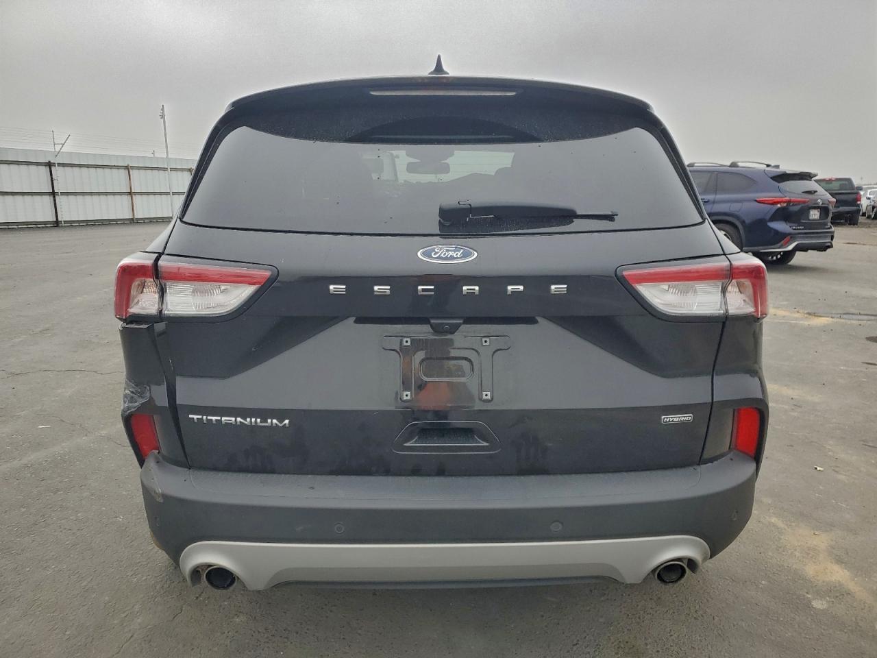 2020 Ford Escape Titanium - Image 6