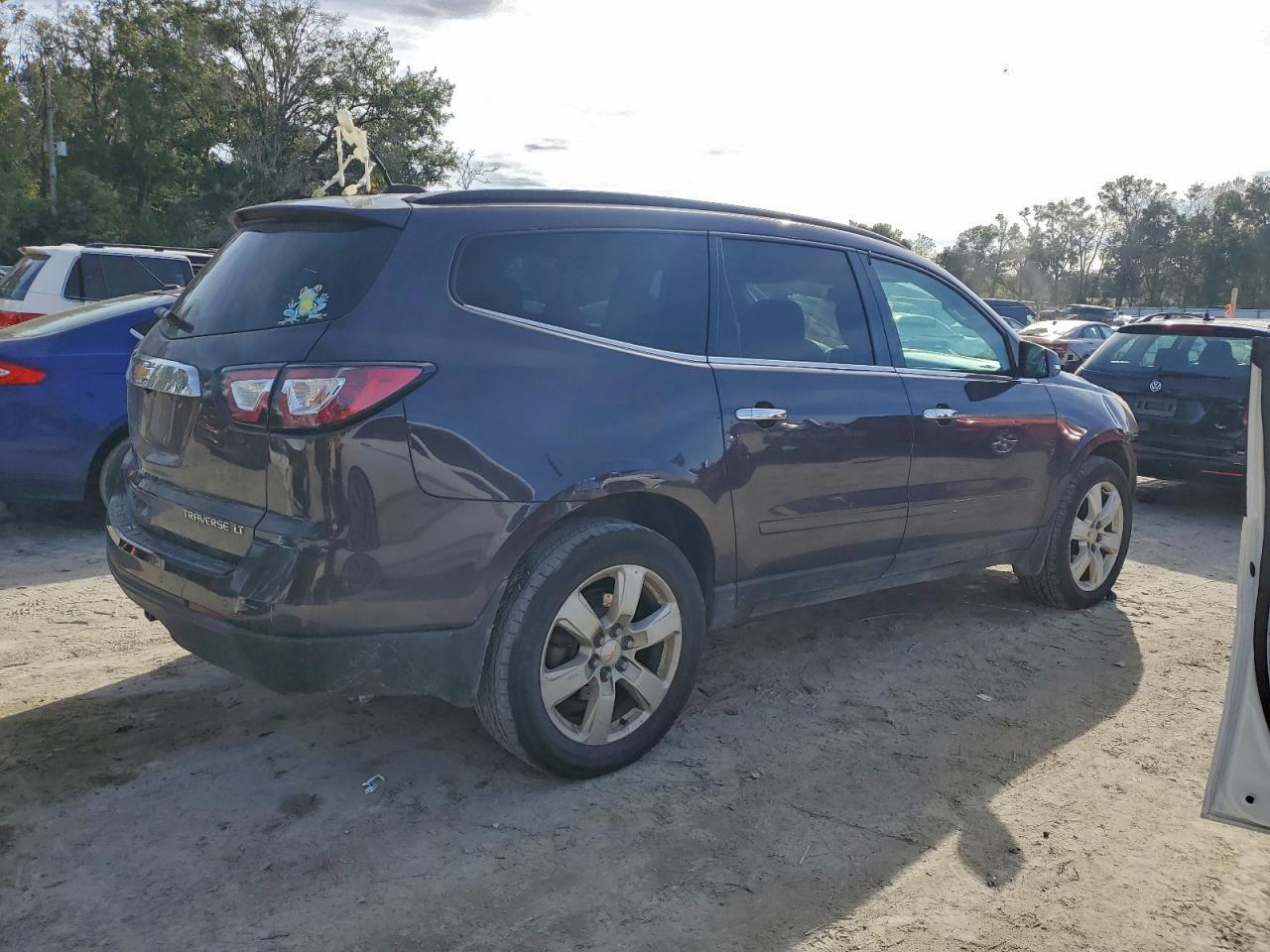 2016 Chevrolet Traverse Lt - Фото 3