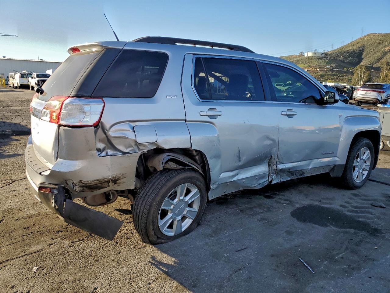 2012 GMC Terrain Slt - Image 3