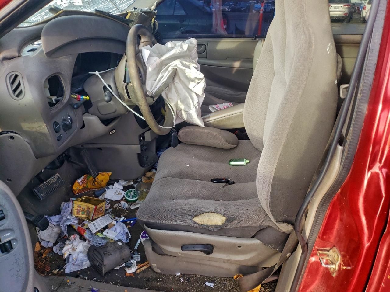 2003 Dodge Grand Caravan Sport - Image 7