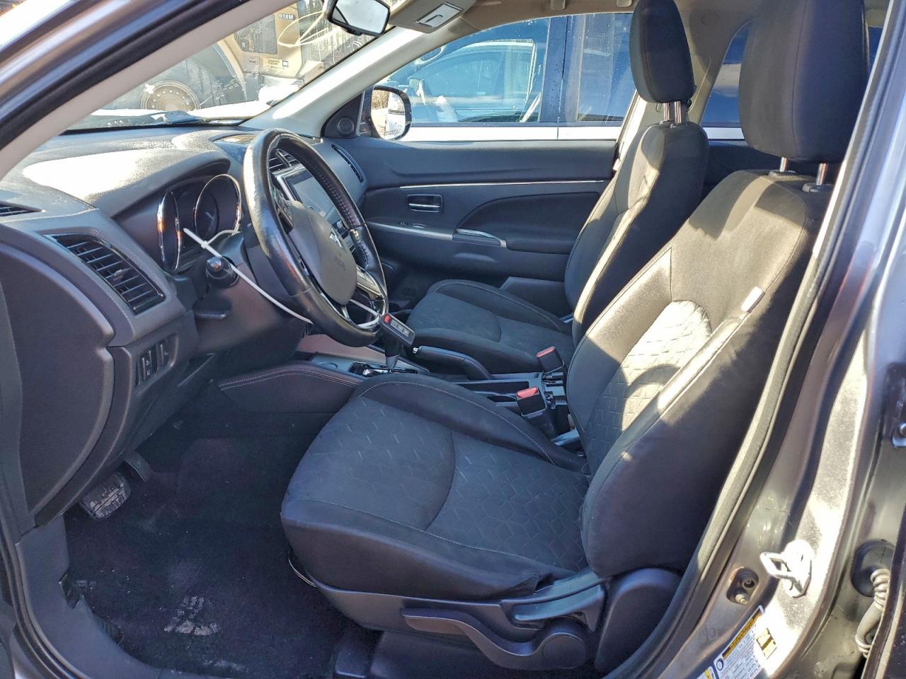 2020 Mitsubishi Outlander Sport Se - Image 7