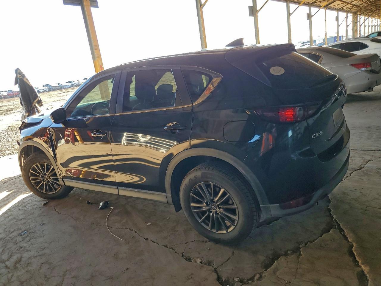 2020 Mazda Cx-5 Touring - Image 2