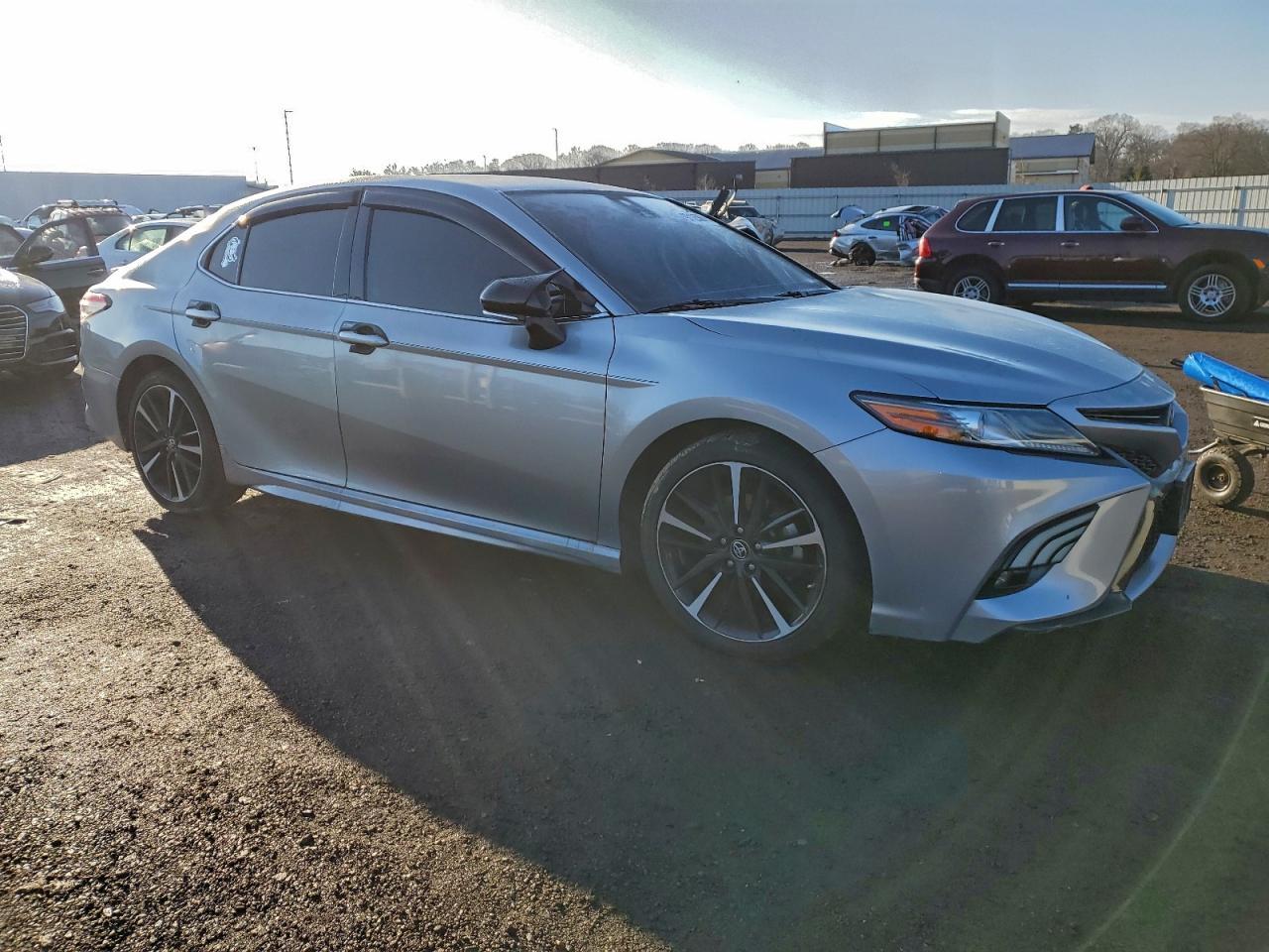 2019 Toyota Camry Xse - Фото 4