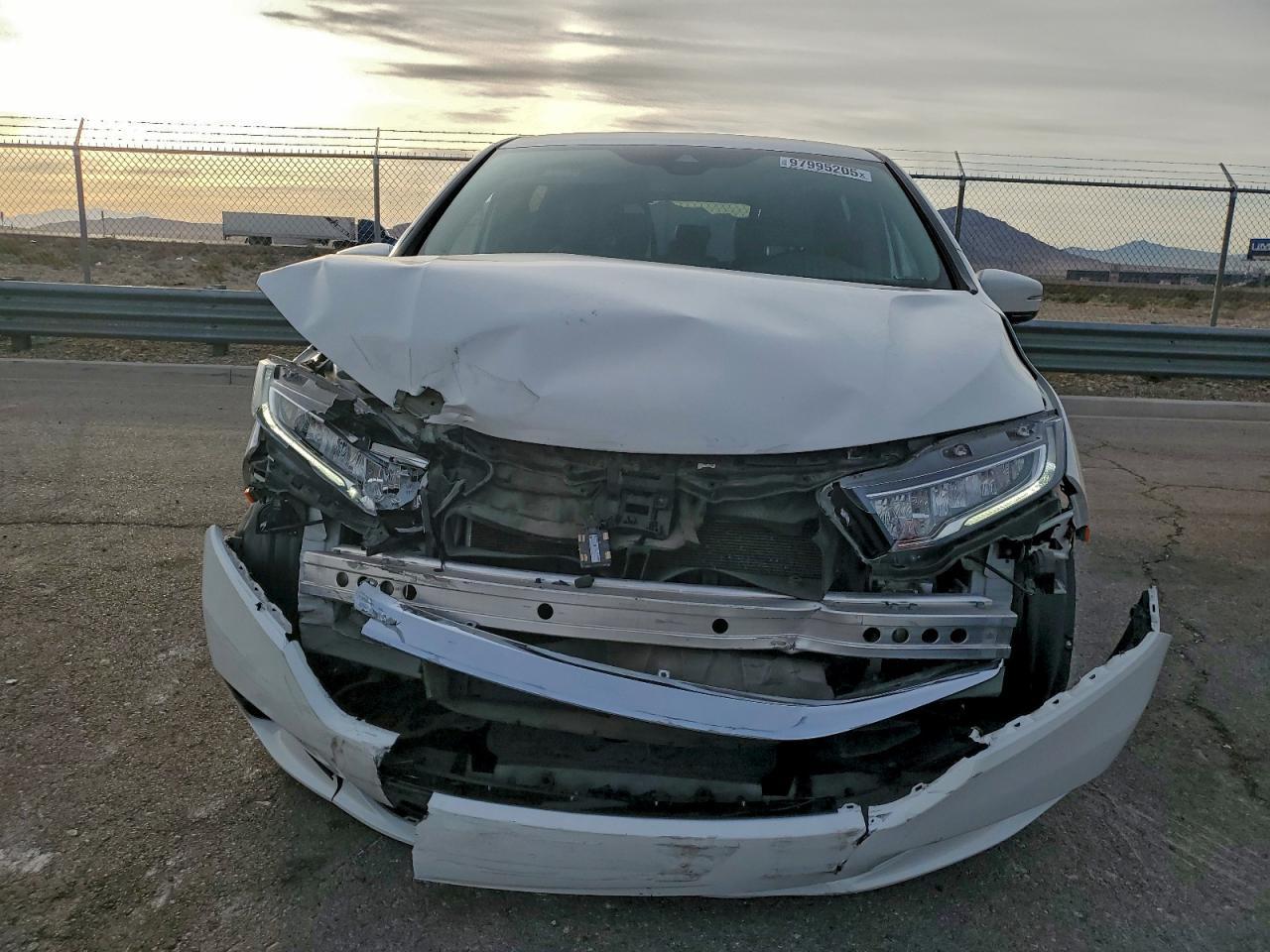2023 Honda Odyssey Elite - Фото 5
