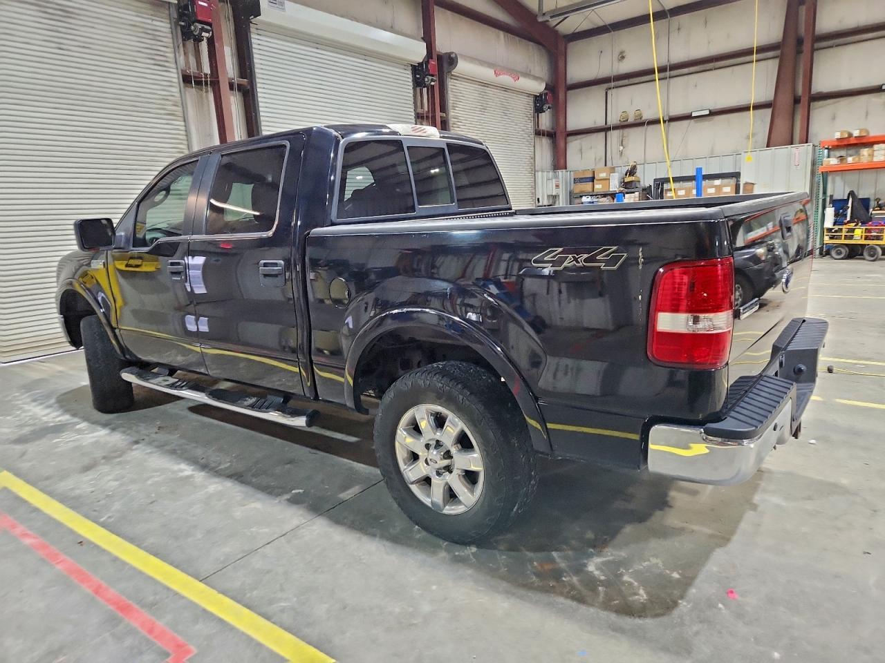 2005 Ford F150 Supercrew - Фото 2