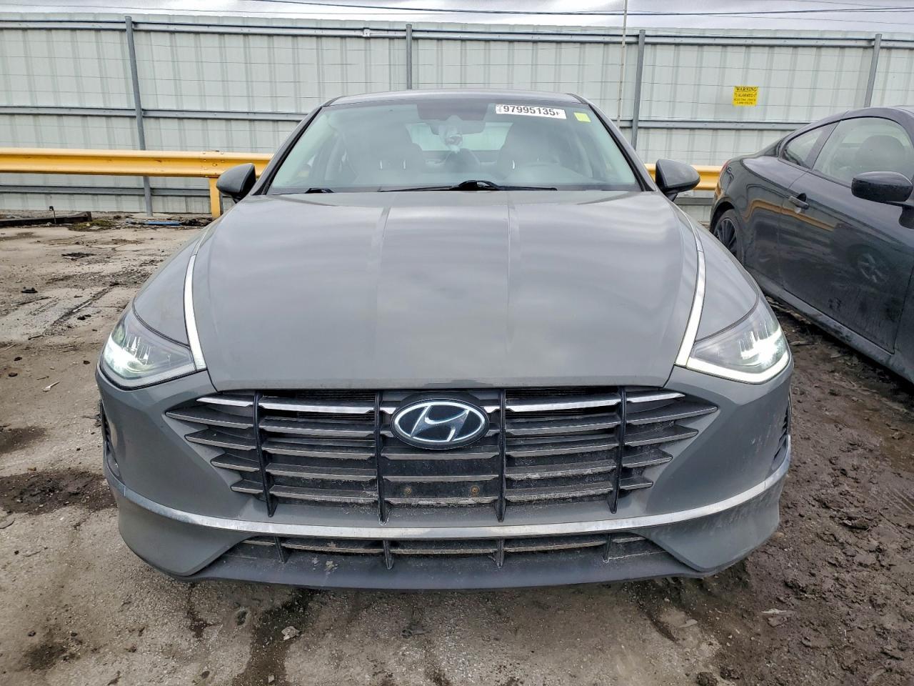 2021 Hyundai Sonata Se - Image 5