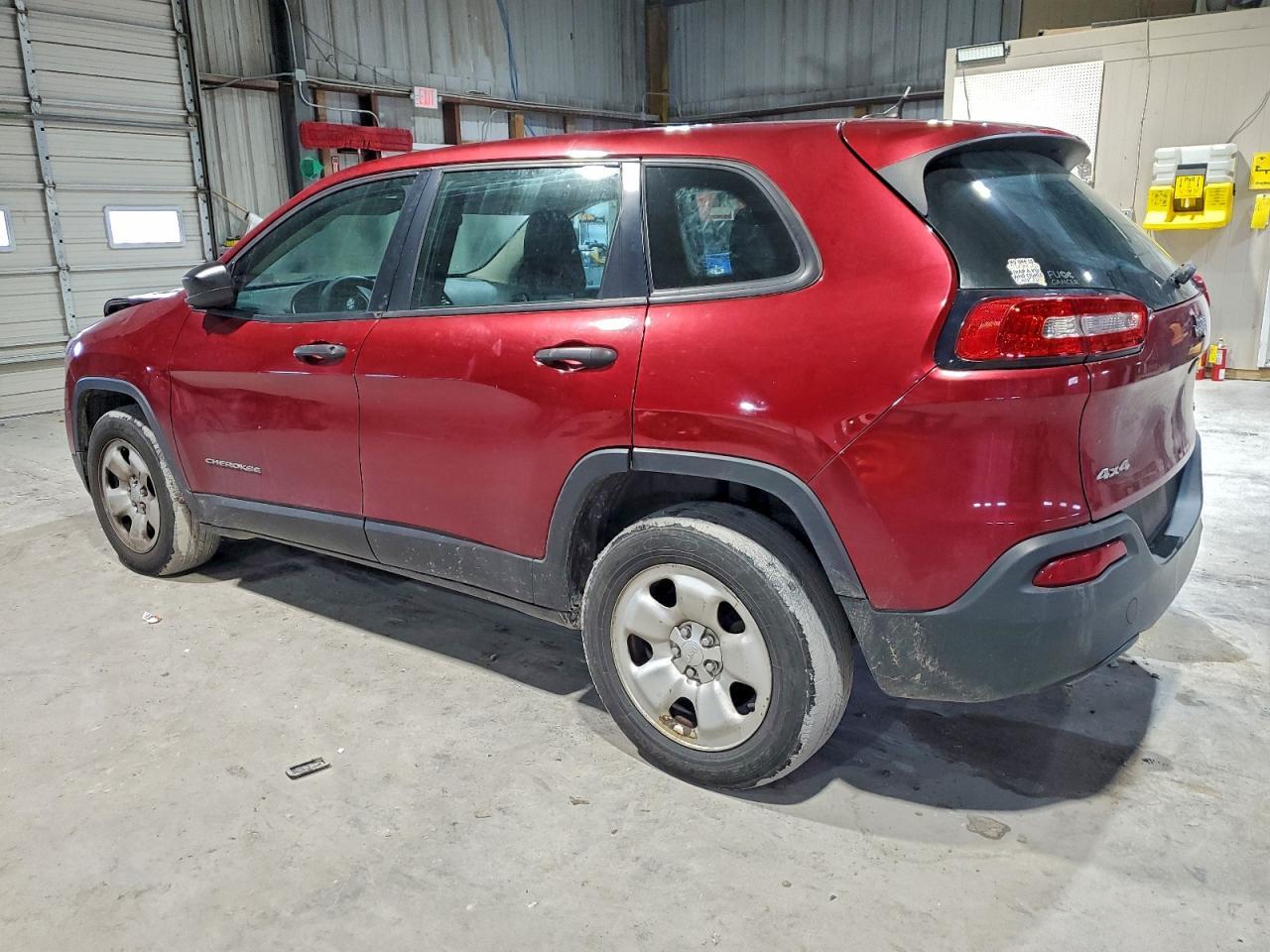 2014 Jeep Cherokee Sport - Image 2