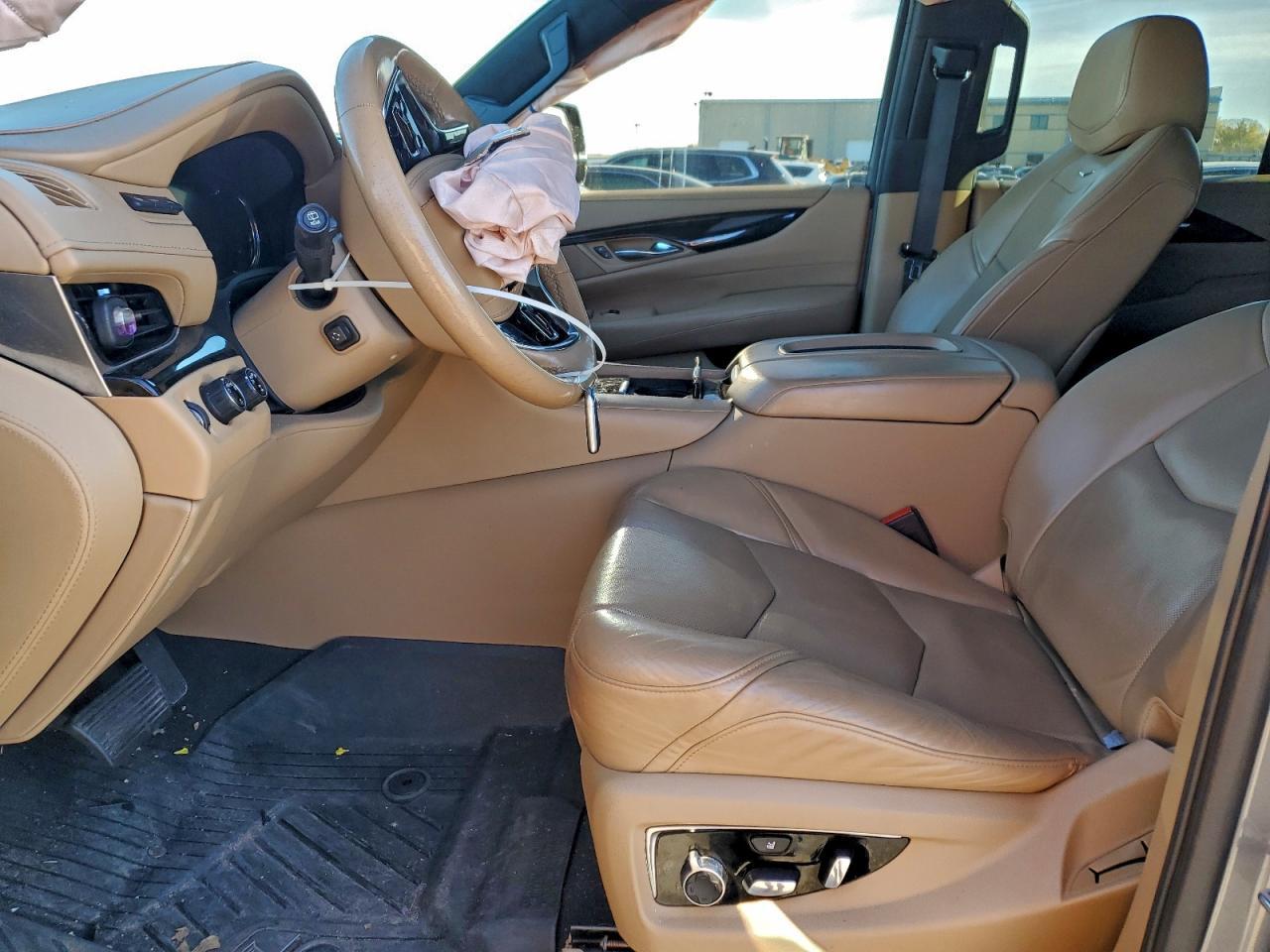 2020 Cadillac Escalade Platinum - Фото 7