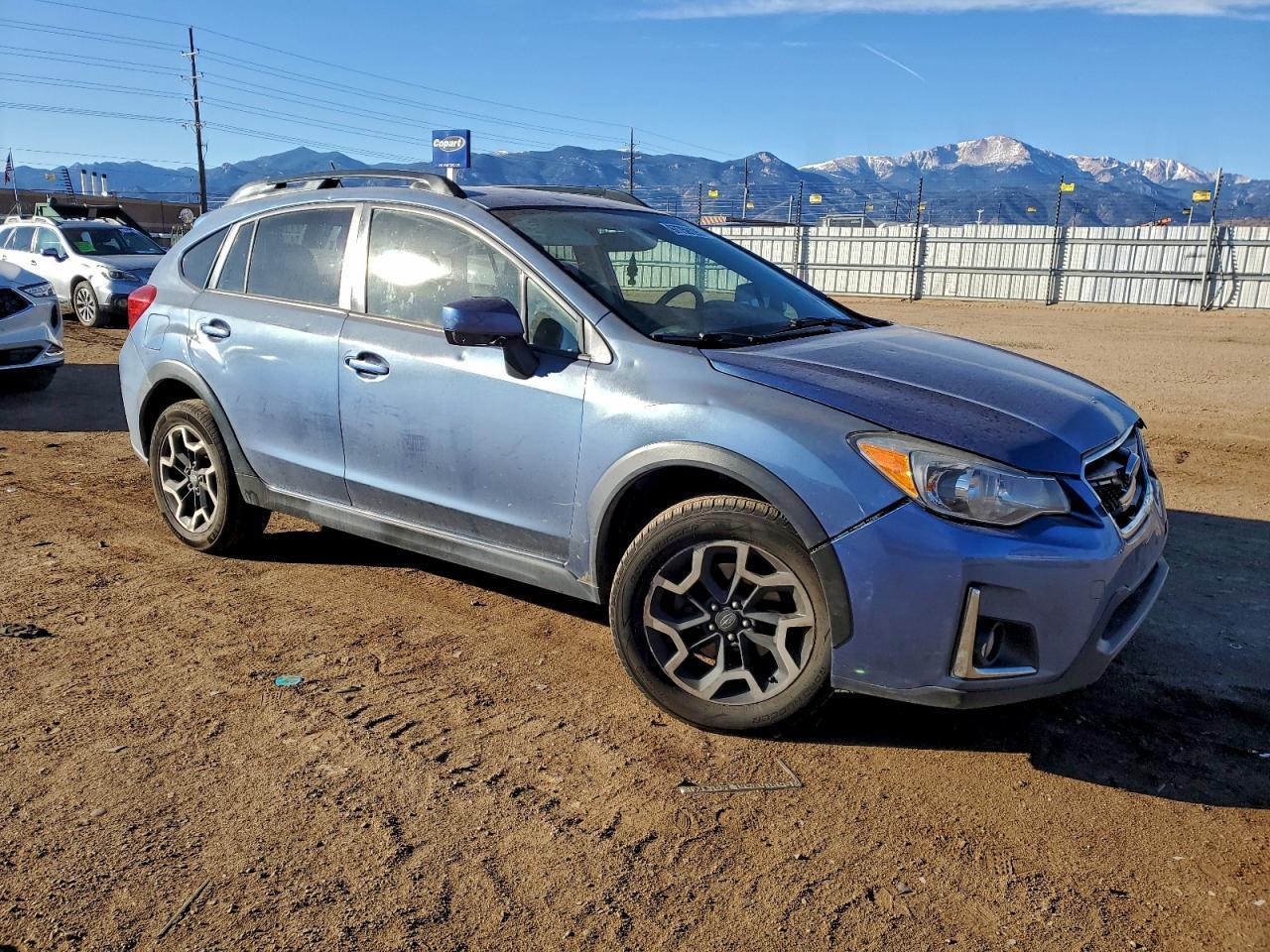 2017 Subaru Crosstrek Premium - Image 4