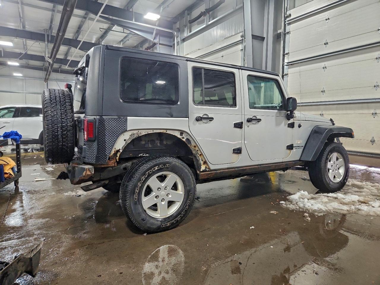 2008 Jeep Wrangler Unlimited Sahara - Фото 3