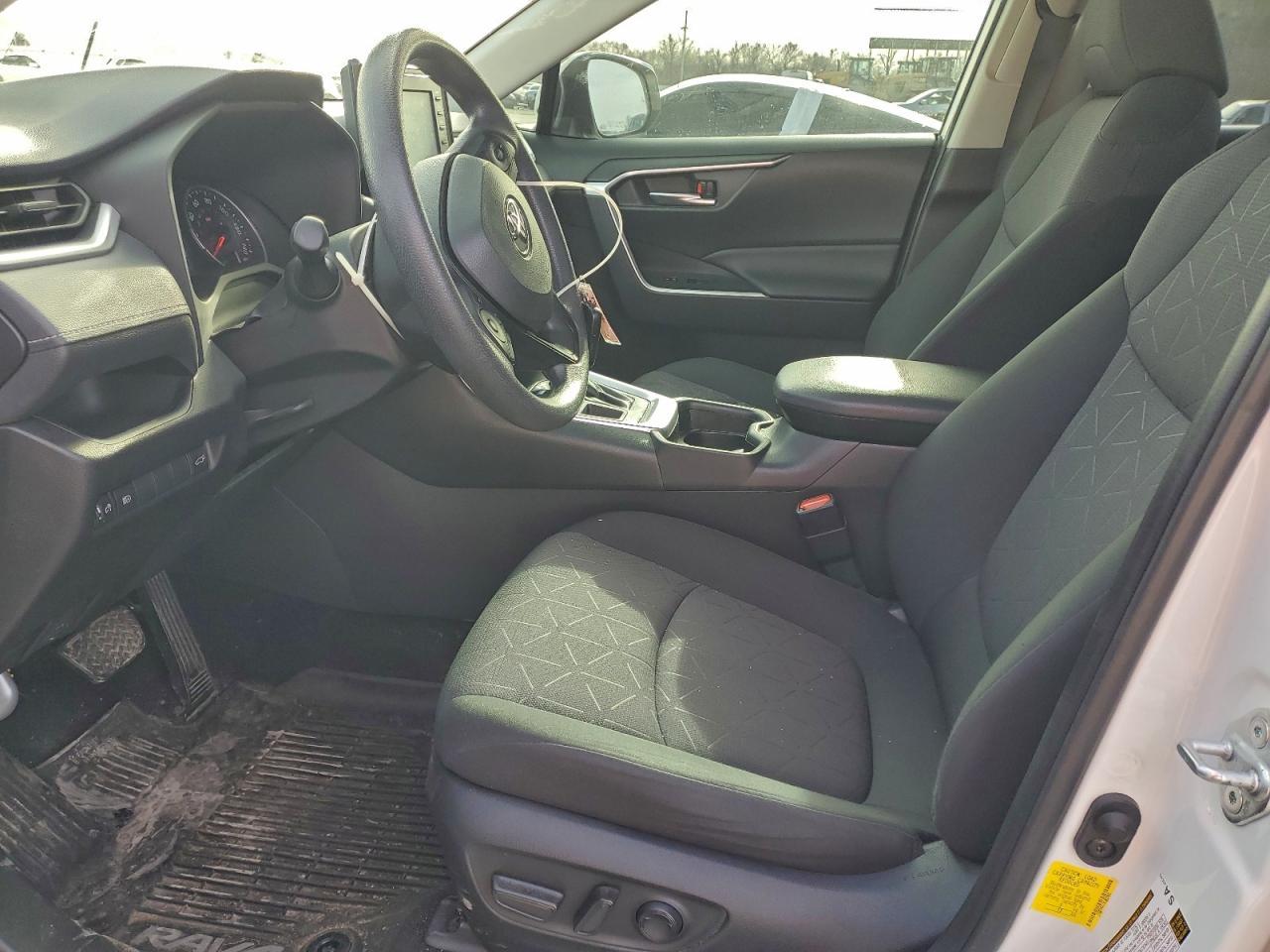 2019 Toyota Rav4 Xle - Image 7