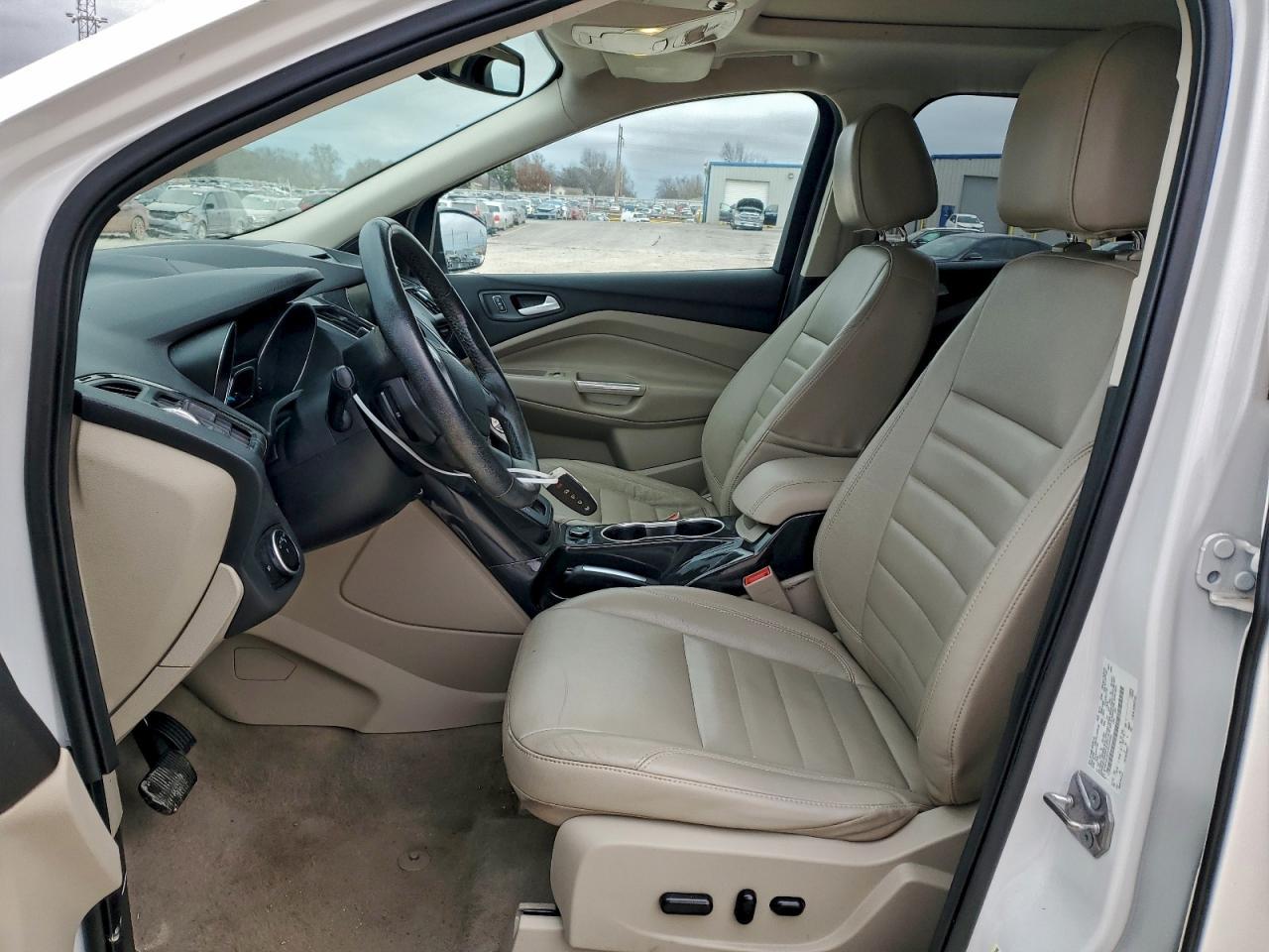 2015 Ford Escape Titanium - Image 7