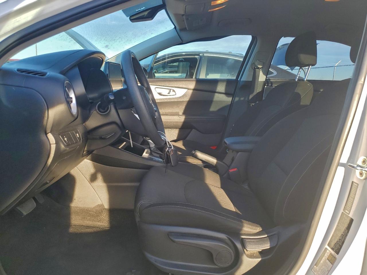 2023 Kia Forte Lx - Фото 7
