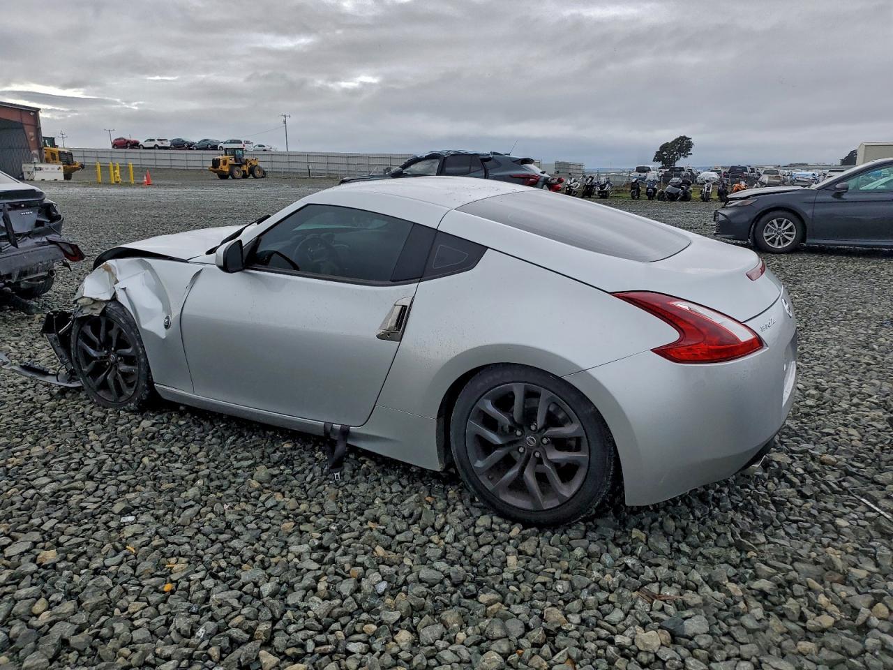 2020 Nissan 370Z Base - Image 2