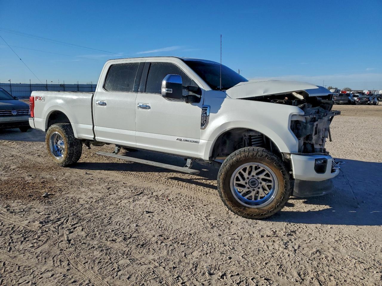 2021 Ford F250 Super Duty - Фото 4