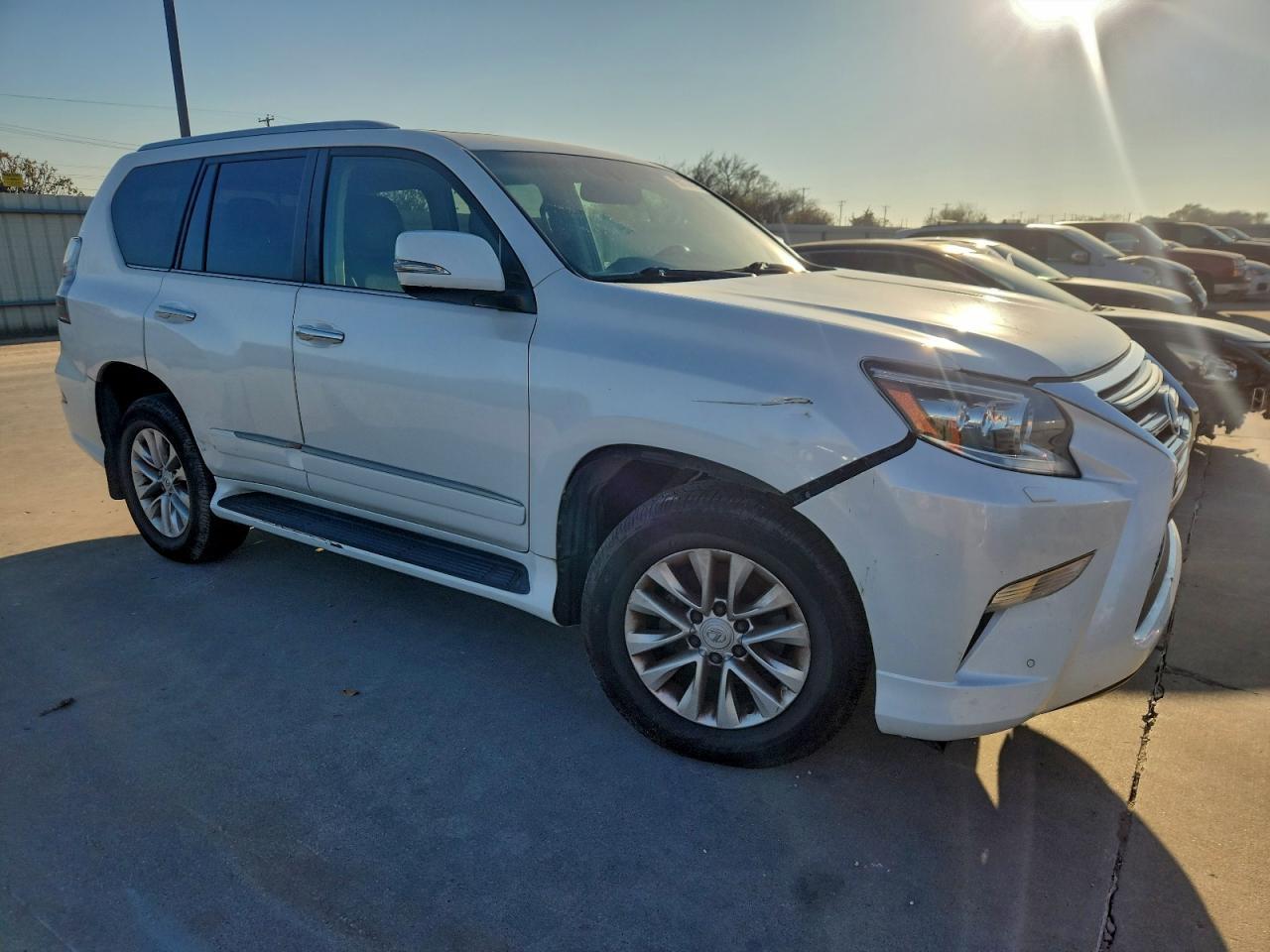 2017 Lexus Gx 460 - Image 4