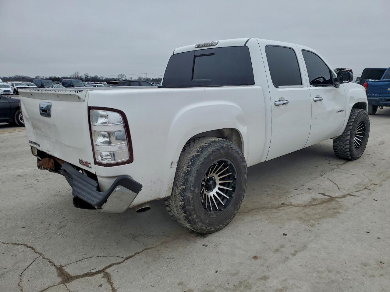 2009 GMC Sierra K1500 Denali - Фото 3