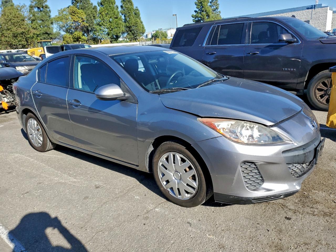 2012 Mazda 3 I - Фото 4