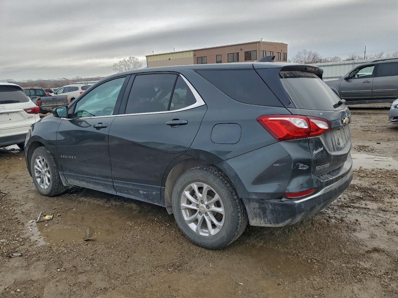 2020 Chevrolet Equinox Lt - Фото 2