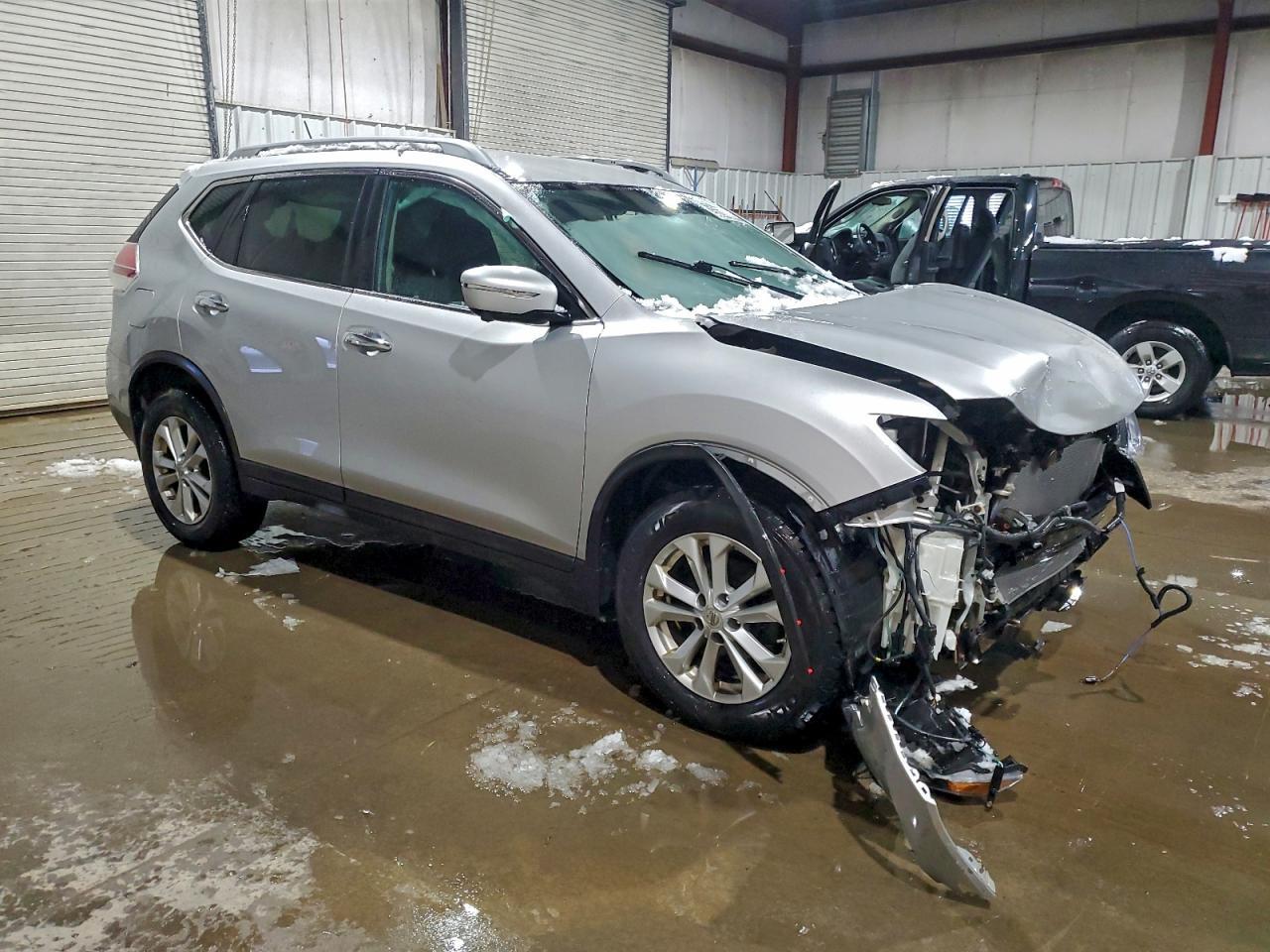 2015 Nissan Rogue S - Фото 4
